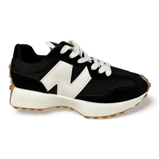New black/white trainer New black/white trainer